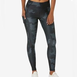 NWT PrANa black camo high rise legging